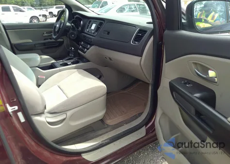 2015 Kia Sedona Lx из США, поврежденный, VIN KNDMB5C10F6044325